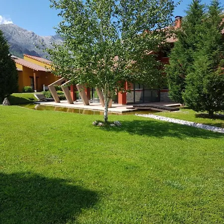 Fuentes Blancas Hotel 3*