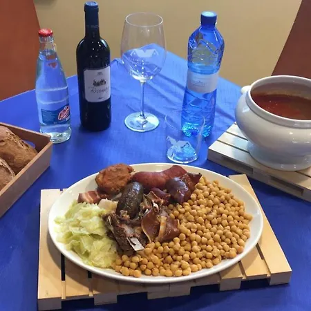 Hotel Fuentes Blancas 3*